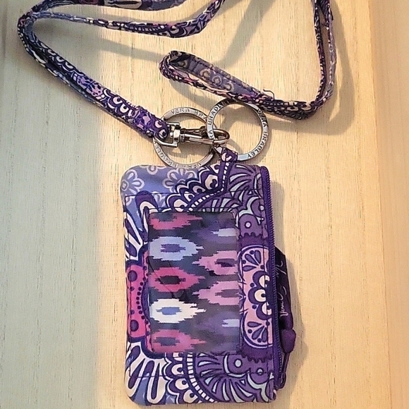VERA BRADLEY Lanyard ID holder & Keychain - Picture 3 of 3